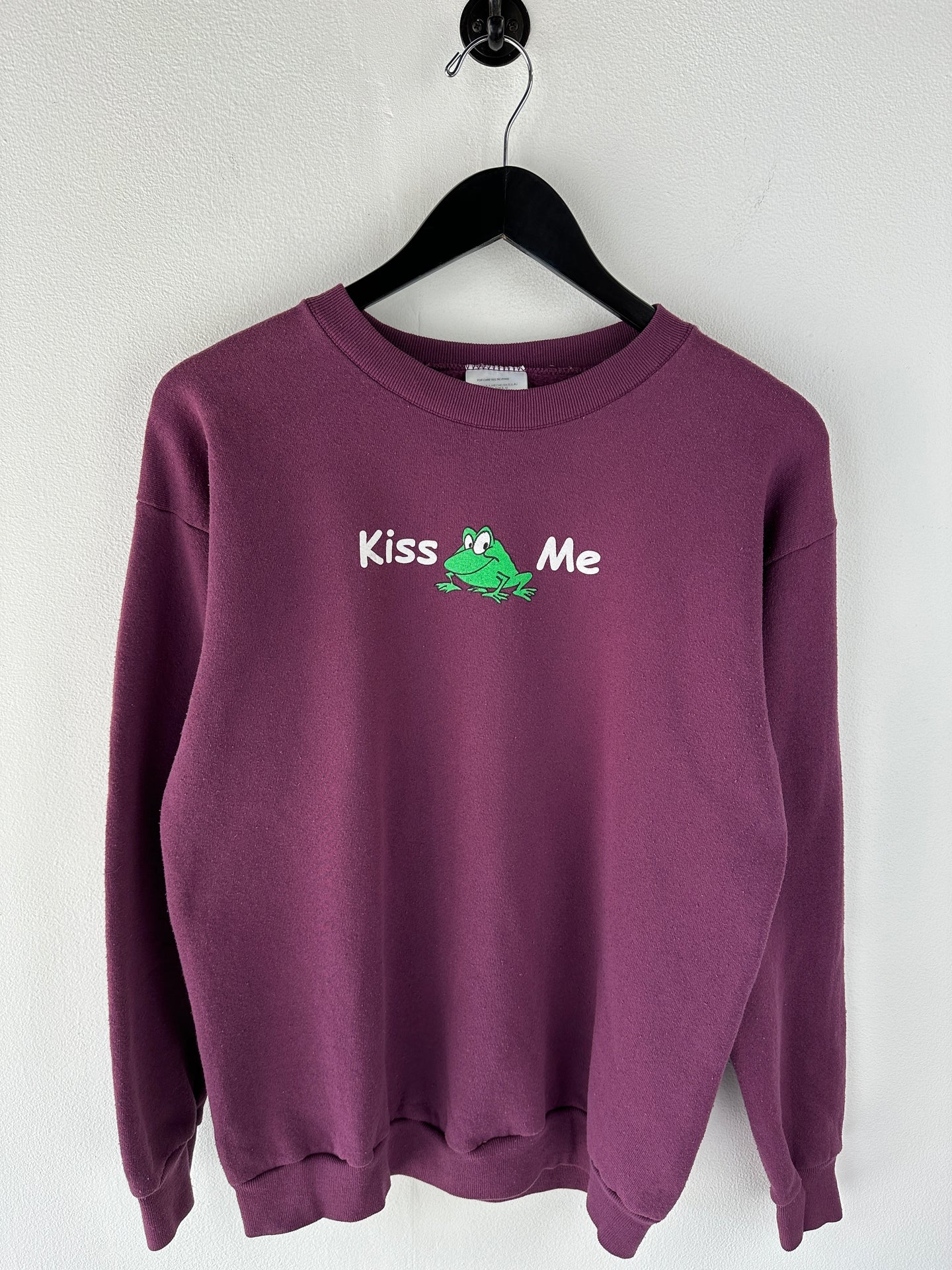 Vintage Kiss Me Sweatshirt (M)